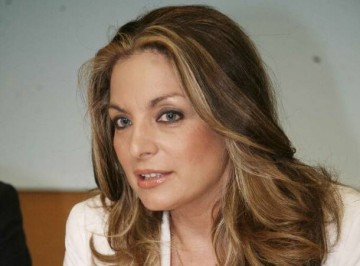 Δήλωση παραίτησης της Άντζελας Γκερέκου