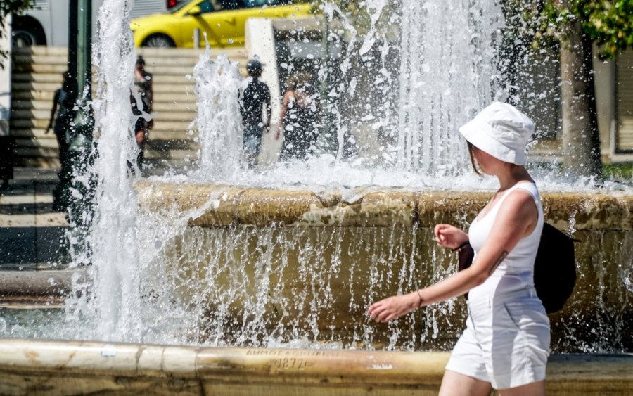 Καιρός: Έρχεται ο τελευταίος καύσωνας «εξπρές» του καλοκαιριού