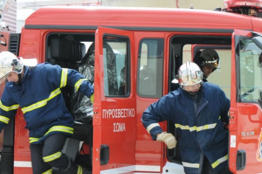 Τούμπαρε αμάξι στην Θηνιά