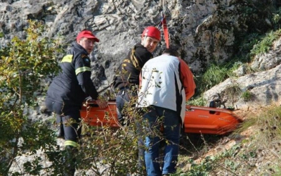 Λουτράκι: Τραγωδία με τέσσερις νεκρούς σε σπήλαιο