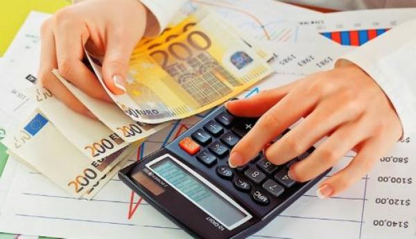 Προβλέπονται στο "πολυνομοσχέδιο" μειώσεις προστίμων
