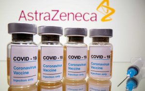 Εγκρίθηκε και το εμβόλιο της Οξφόρδης και της Astra Zeneca στην Βρετανία