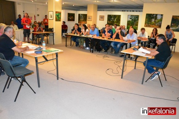 Ανάκληση απόφασης, λόγω πλάνης – Αραβαντινός: «Καλύτερα η Δημοτική Αρχή να πουλάει ...κεντήματα σε πανηγύρια»