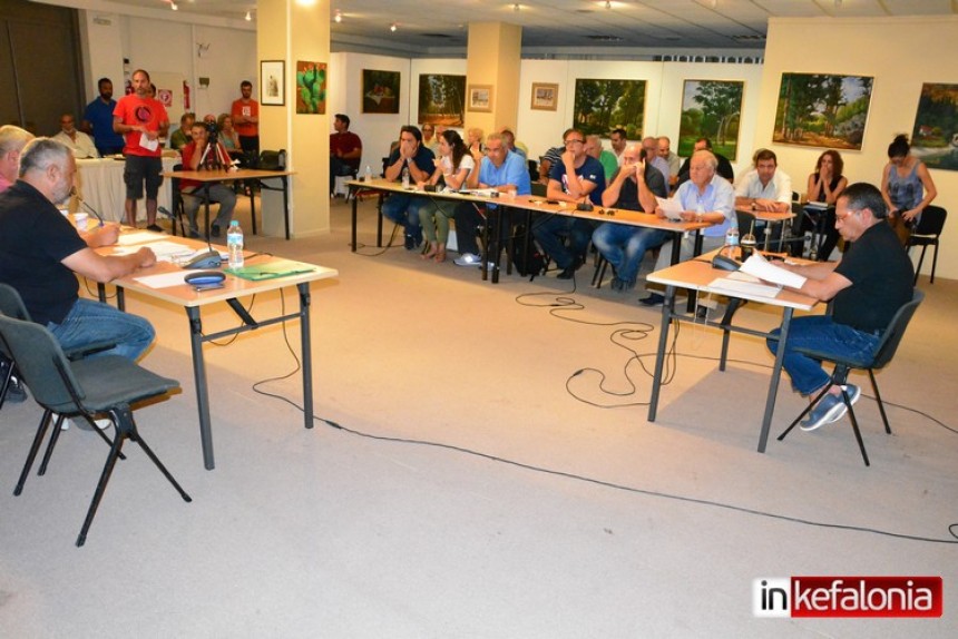 Ανάκληση απόφασης, λόγω πλάνης – Αραβαντινός: «Καλύτερα η Δημοτική Αρχή να πουλάει ...κεντήματα σε πανηγύρια»