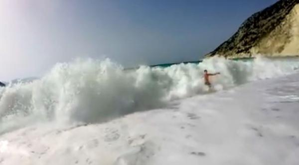 Τα κύματα του Μυρτου (VIDEO)