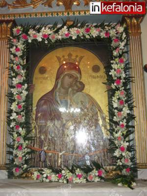 Ο εορτασμός της Παναγίας με τα Κρίνα στην Πάστρα