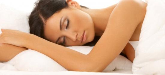 Γιατί πρέπει οι γυναίκες να κοιμούνται ...γυμνές-Μια αποκαλυπτική έρευνα που θα σας βγάλει από τα ρούχα σας