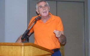 Βασίλης Ρουχωτάς στον Inkefalonia 89,2: ''Συμμετέχω στις Περιφερειακές εκλογές για να αναδείξω και να βελτιώσω τα λάθη της κας Κράτσα''