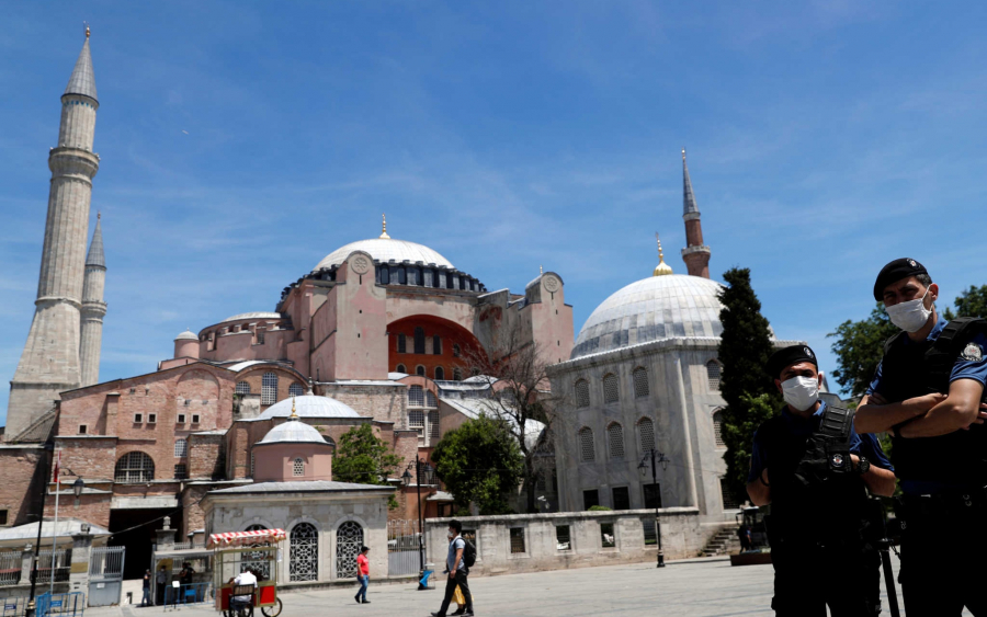 Αγιά Σοφιά: Στις 2 Ιουλίου το τουρκικό ΣτΕ αποφασίζει αν θα γίνει τζαμί