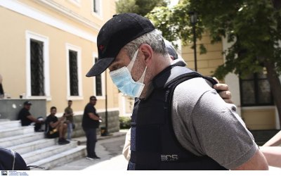 Στον ανακριτή ο «ψευτογιατρός» - Απολογείται για 12 ανθρωποκτονίες - Όλο το κατηγορητήριο