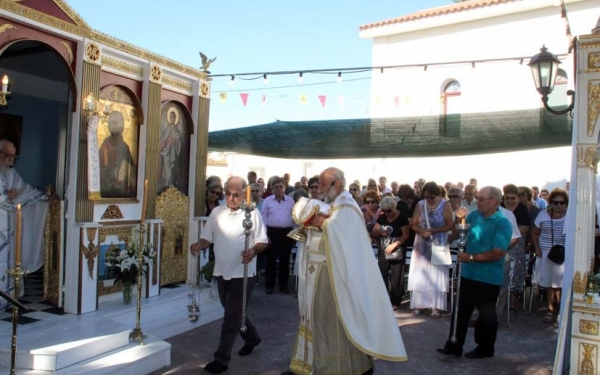 Tα εγκαίνια του Ιερού Ενοριακού Ναού Κοιμήσεως Θεοτόκου Περλιγκάδων Ληξουρίου
