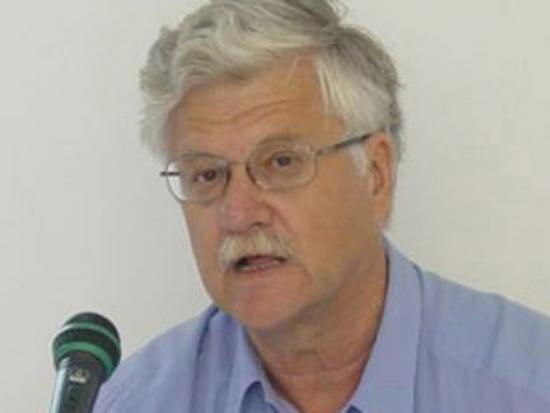 Μάρκος Κοτσιλίνης: «Δημοτικό Συμβούλιο Κεφαλονιάς… Το παραπαίδι του Δήμου»