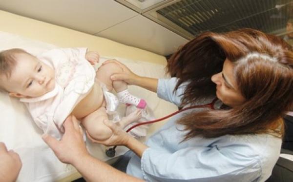 Το κίνημα κατά των εμβολίων απειλεί την υγεία των παιδιών - Στηλιτεύουν και σχολιάζουν αρνητικά οι Έλληνες παιδίατροι το "αντιεμβολιαστικό κίνημα"