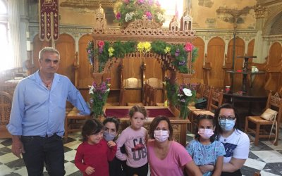 Υπέροχα στολισμένος και ο Επιτάφιος Αγίου Γεωργίου Δαυγάτων (εικόνες)
