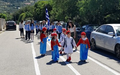 Ομαλά: Ο ερτασμός της επετείου της Ενωσης των Επτανήσων με την υπόλοιπη Ελλάδα (εικόνες)