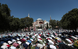 Ραγδαίες εξελίξεις: Με εντολή Ερντογάν ανοιχτή όλο το 24ωρο η Αγια Σοφιά για προσευχή μουσουλμάνων