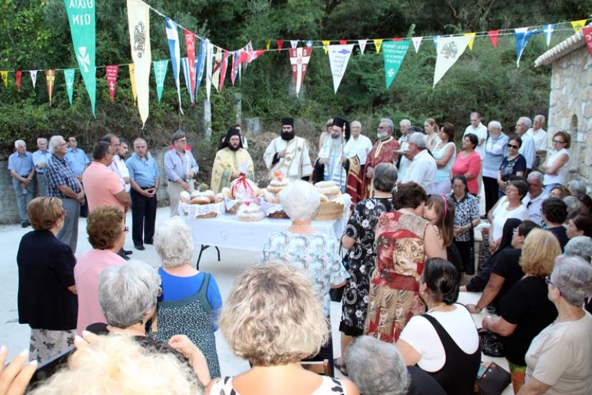 Θυρανοίξια στο παρεκκλήσι των Αγίων Αναργύρων στην Ιερά Μονή Κορωνάτου Ληξουρίου