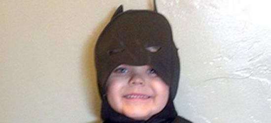 Συγκινητική πρωτοβουλία: Το Σαν Φρανσίσκο ντύνεται Γκόθαμ Σίτι για έναν 5χρονο «Μπάτμαν» με λευχαιμία