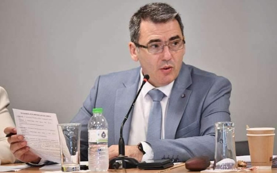 Ο πρόεδρος του Περιφερειακού Συμβουλίου απαντά στην Λαϊκή Συσπείρωση Ιονίων Νήσων