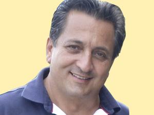 Βαγγέλης Γερασίμου: "Δεν είμαι Κεφαλλονίτης, αλλά νιώθω ήδη προδομένος!"