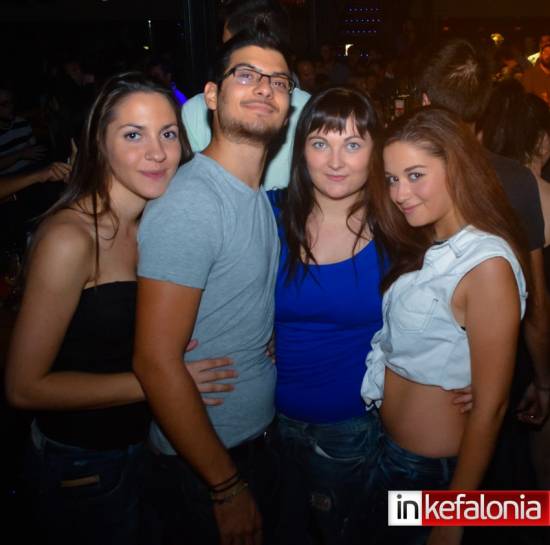 Σάββατο βράδυ στο BASS Club