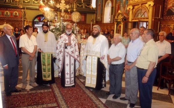 Εορτή του Αγίου Πνεύματος στο ναό της Αγίας Τριάδας Ληξουρίου (εικόνες)