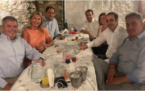 Το δείπνο του Γρηγόρη Δημητριάδη σε βουλευτές της ΝΔ στην ταβέρνα «Καραβίτης» - Παρών ο Παναγής Καππάτος (εικόνα)
