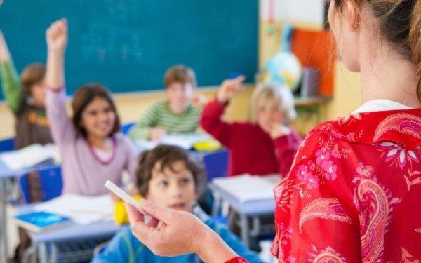 ΕΛΜΕΚΙ: "Ας σταματήσει επιτέλους η υποβάθμιση της εκπαίδευσης και των σχολείων"