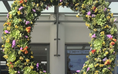 Καλό Μήνα από το BENETATOS Flowers! (εικόνα)