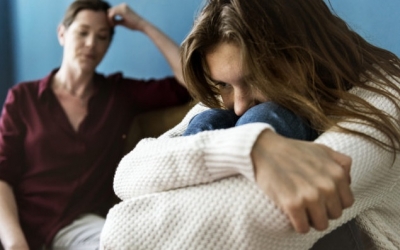 Κατάθλιψη εφήβων: Ποια είναι τα ύποπτα συμπτώματα