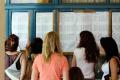 Ανακοινώνονται οι βαθμοί των πανελλαδικών εξετάσεων