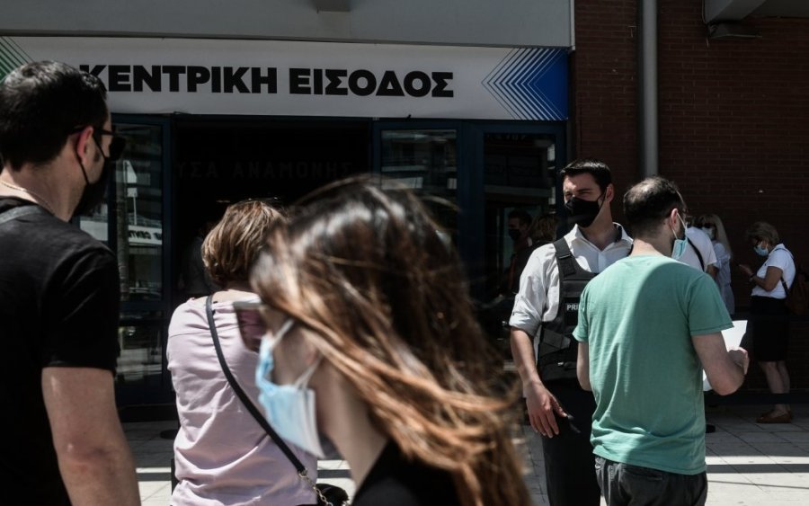 Κορονοϊός: Ανοίγει σήμερα η πλατφόρμα για τους 35-39 ετών και με τα τέσσερα εμβόλια