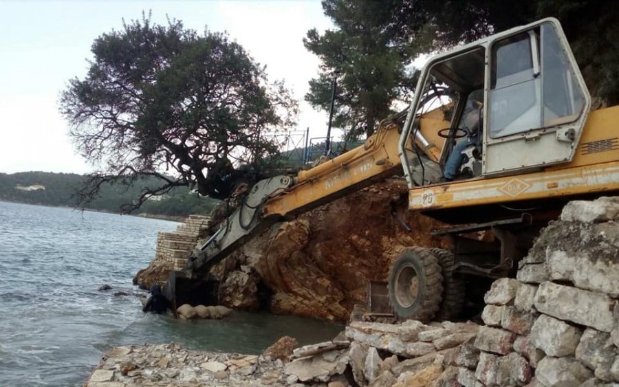 Δ. Στανίτσας: Προχωρούν οι εργασίες αποκατάστασης απο τον Ιανό στο Κιόνι και την υπόλοιπη Ιθάκη