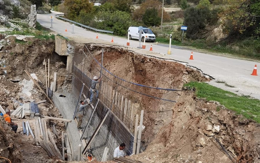 Ξεκίνησαν τα έργα αποκατάστασης του επαρχιακού δρόμου Σάμη - Πόρος (εικόνες)