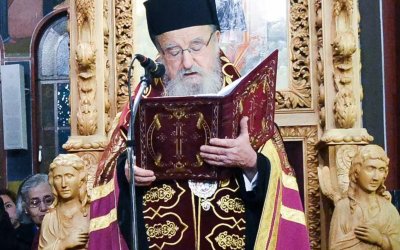 Κορονοϊός – Μητροπολίτης Κοσμάς: Διασωληνώθηκε στον Ευαγγελισμό παρά τις επίμονες αρνήσεις του