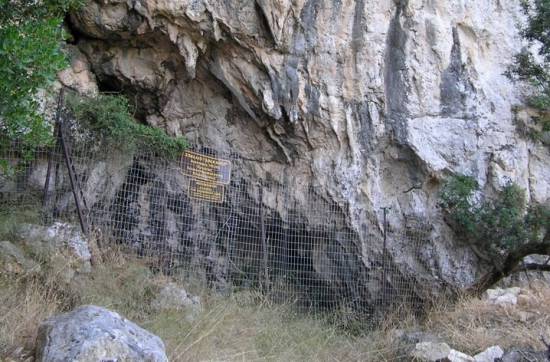 Τα μυστικά της «Δράκαινας» στον Πόρο