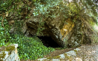 Κέρκυρα: Στα άδυτα των σπηλαίων του νησιού