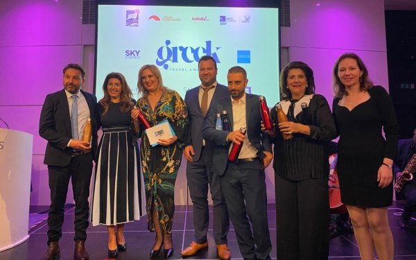 «Σάρωσε» τα βραβεία η Περιφέρεια Ιονίων Νήσων στο Λονδίνο - Το βραβείο που κατέκτησε η Κεφαλονιά