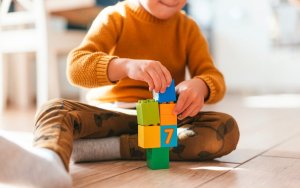 Πρόσκληση ενδιαφέροντος από το Ορφανοτροφείο Αργοστολίου για δύο θέσεις πλήρους απασχόλησης