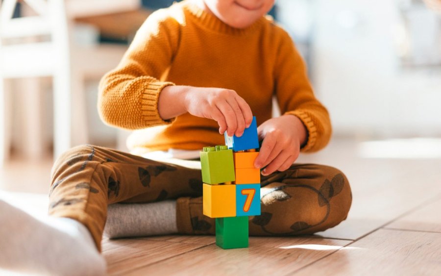 Πρόσκληση ενδιαφέροντος από το Ορφανοτροφείο Αργοστολίου για δύο θέσεις πλήρους απασχόλησης