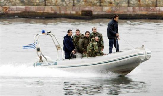 Ναυάγιο στη ράδα της Ελευσίνας - Νεκρός ανεσύρθη ο πλοίαρχος