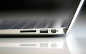 Η Apple ετοιμάζεται να κυκλοφορήσει το πρώτο «low cost» laptop