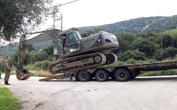 Τραυλός: Ξάνα σε Σάμη & Πύλαρο ο Στρατός (εικόνες)