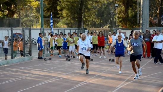 Τρίτσεια 2013: Μικροί και μεγάλοι τίμησαν τον μεγάλο οραματιστή! (photos + video)