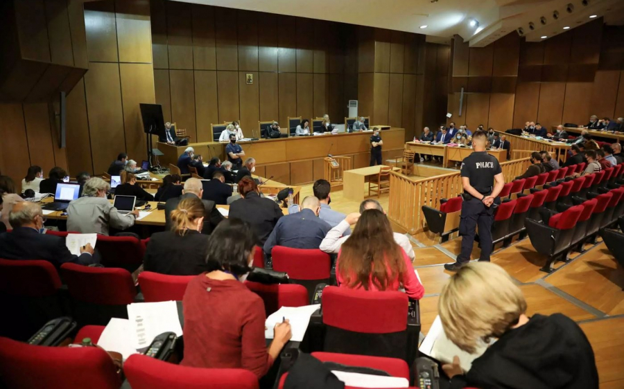 Χρυσή Αυγή: Βαριές ποινές αλλά δεν εξάντλησε τα όρια! Ισόβια στον Ρουπακιά – 13 χρόνια στην ηγετική ομάδα – Έξι χρόνια στην Ζαρούλια