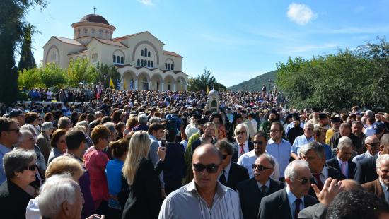 Με μεγαλοπρέπεια, λαμπρότητα και εκατοντάδες πιστούς η γιορτή του Αγίου Γερασίμου στα Ομαλά