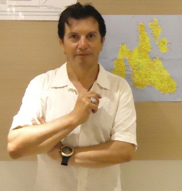 Ομαδική Εκθεση Ελλήνων και Κυπρίων στη Νέα Υόρκη - Συμμετέχει και ο ζωγράφος Κώστας Ευαγγελάτος