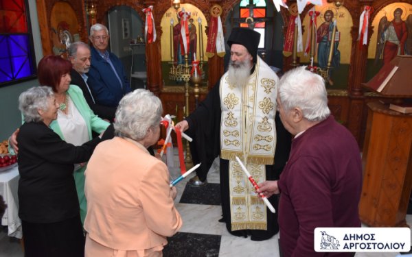 Μήνυμα ελπίδας και χαράς στην Αναστάσιμη Ακολουθία στο Γηροκομείο Αργοστολίου
