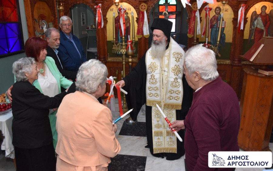 Μήνυμα ελπίδας και χαράς στην Αναστάσιμη Ακολουθία στο Γηροκομείο Αργοστολίου