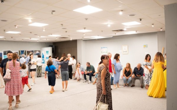 Ξεκινά σήμερα στο Αργοστόλι η επετειακή έκθεση για τα «20 Χρόνια Ανοικτή Καλλιτεχνική Τριλογία Κεφαλονιάς»